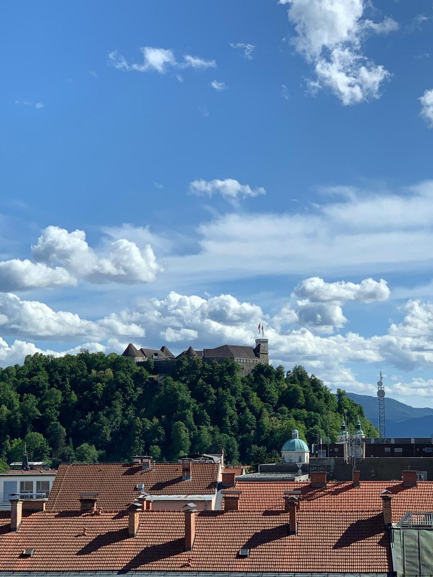 Luxe Penthouse With A Castle View Λιουμπλιάνα Εξωτερικό φωτογραφία